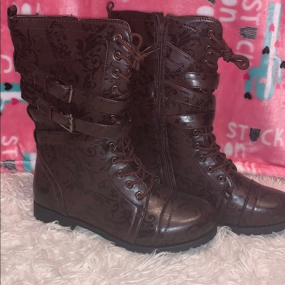 Brand New brown boots